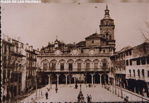 Plaza de las Palomas 2