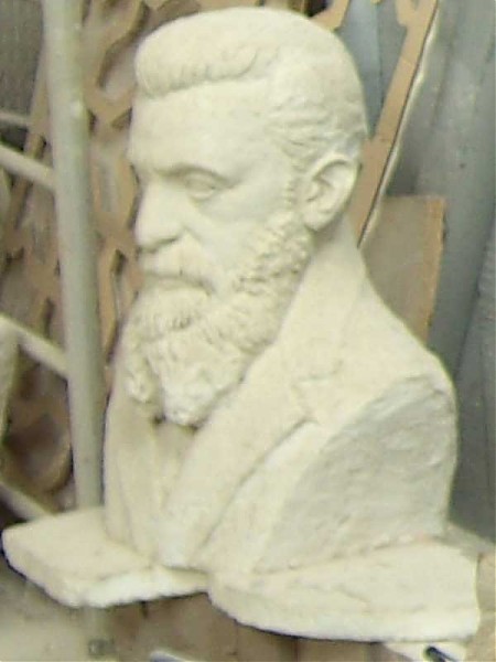 2680 2 Busto de Herzl
